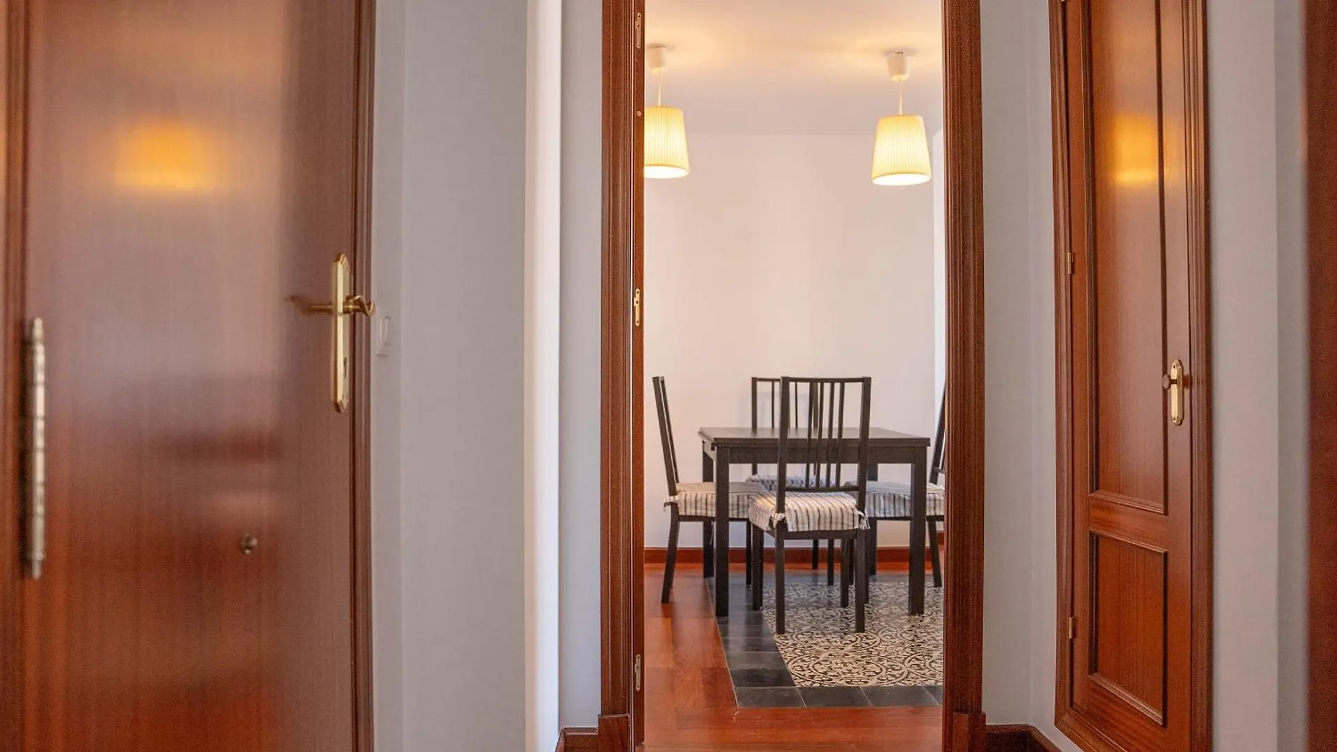 Atico Plaza Del Cabildo A 10 Min De La Playa Apartment Sanlucar de Barrameda 0*,  Spain