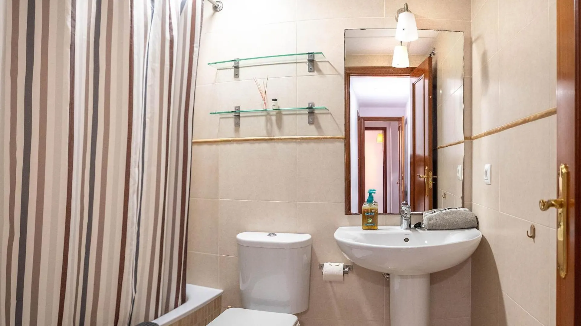 Atico Plaza Del Cabildo A 10 Min De La Playa Apartment Sanlucar de Barrameda